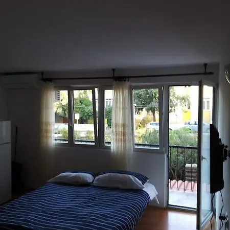 Nice On Quite Location Near City Center